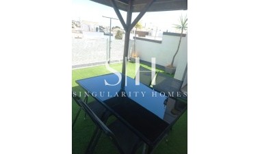 Resale - House - Orihuela Costa - Los Almendros-la Florida