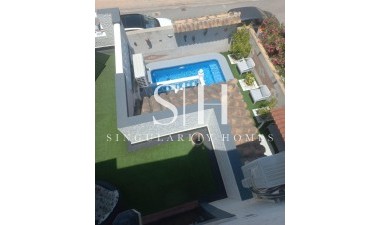 Resale - House - Orihuela Costa - Los Almendros-la Florida