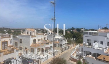 Resale - House - Orihuela Costa - Los Almendros-la Florida
