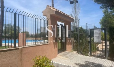Resale - House - Orihuela Costa - Los Almendros-la Florida