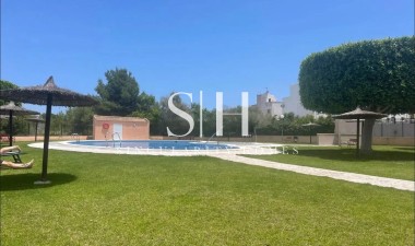Resale - House - Orihuela Costa - Los Almendros-la Florida