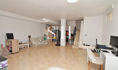 Resale - House - San Miguel de Salinas