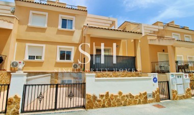 Resale - House - San Miguel de Salinas