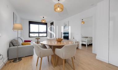 Resale - Apartment / flat - Orihuela Costa - Villamartín