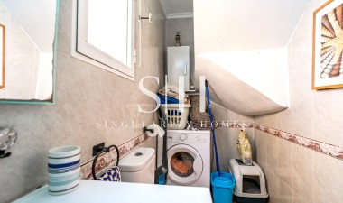 Wiederverkauf - Villa - Torrevieja - Res Valle de los pinos