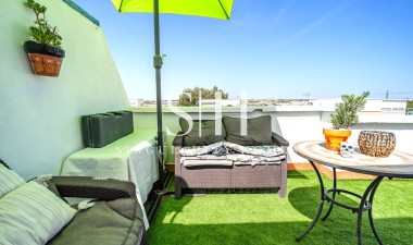 Wiederverkauf - Villa - Torrevieja - Res Valle de los pinos