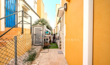 Wiederverkauf - Villa - Torrevieja - Res Valle de los pinos