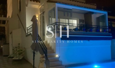Wiederverkauf - Villa - Orihuela Costa - Costa Blanca
