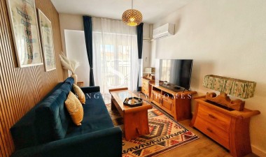 Resale - Apartment / flat - Torrevieja - Centro