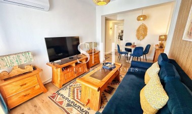 Resale - Apartment / flat - Torrevieja - Centro