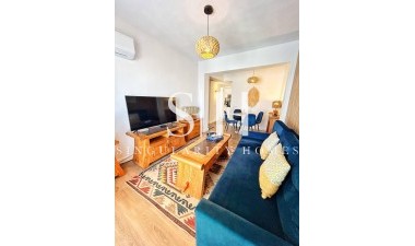 Resale - Apartment / flat - Torrevieja - Centro