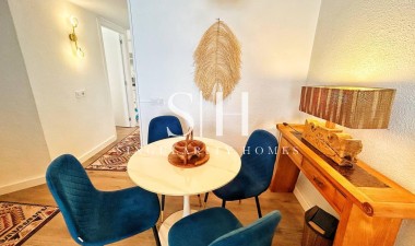Resale - Apartment / flat - Torrevieja - Centro