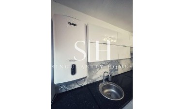 Resale - Apartment / flat - Torrevieja - Centro