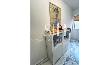 Resale - Apartment / flat - Torrevieja - Centro