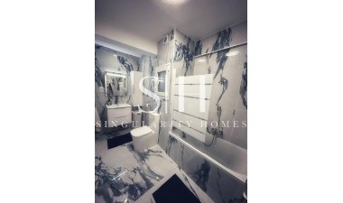 Resale - Apartment / flat - Torrevieja - Centro