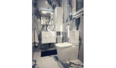 Resale - Apartment / flat - Torrevieja - Centro