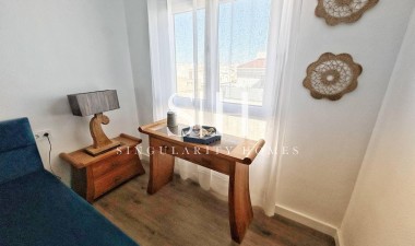 Resale - Apartment / flat - Torrevieja - Centro