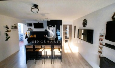 Resale - Apartment / flat - Pilar de la Horadada - Costa Blanca