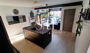 Resale - Apartment / flat - Pilar de la Horadada - Costa Blanca