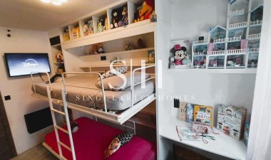 Resale - Apartment / flat - Pilar de la Horadada - Costa Blanca