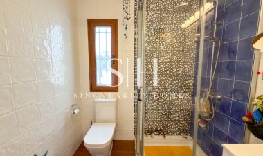 Resale - Villa - San Miguel de Salinas - Ciudad de las comunicaciones