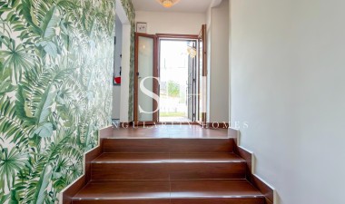 Resale - Villa - San Miguel de Salinas - Ciudad de las comunicaciones