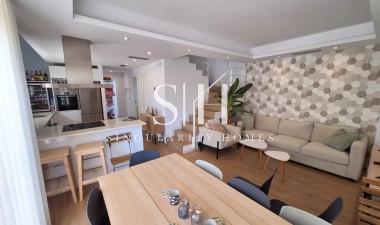 Resale - Villa - Torrevieja - Los Frutales