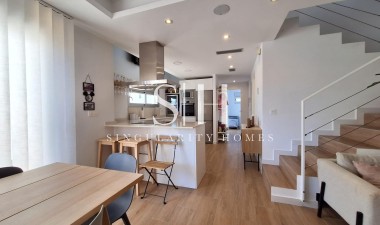 Resale - Villa - Torrevieja - Los Frutales