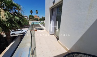 Resale - Villa - Torrevieja - Los Frutales