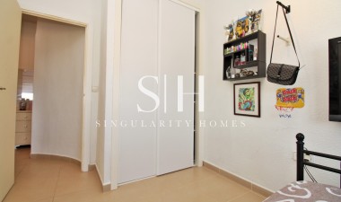 Wiederverkauf - Wohnung - Orihuela Costa - Villamartin