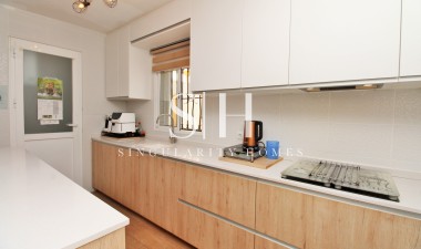 Resale - Villa - Orihuela Costa - Villamartin