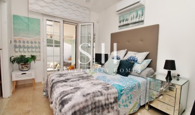 Resale - Villa - Orihuela Costa - Villamartin