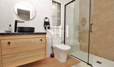 Resale - Villa - Orihuela Costa - Villamartin