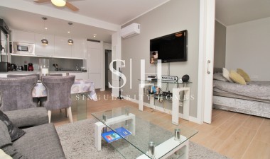 Resale - Apartment / flat - Orihuela Costa - Villamartin