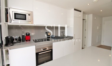 Resale - Apartment / flat - Orihuela Costa - Villamartin