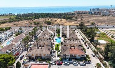 Resale - Apartment / flat - Torrevieja - Punta Prima