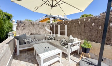 Resale - Apartment / flat - Torrevieja - Punta Prima