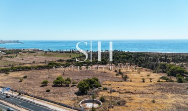 Resale - Apartment / flat - Torrevieja - Punta Prima