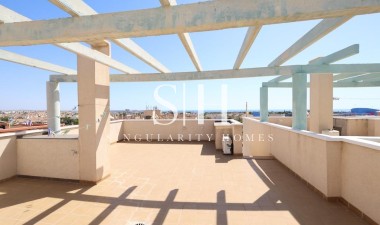 Återförsäljning - Lägenhet / lägenhet - Orihuela Costa - Costa Blanca