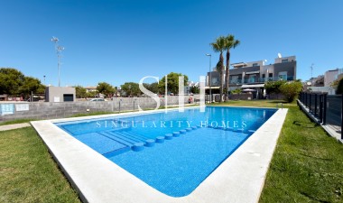 Återförsäljning - Hus - Torrevieja - Sector 25