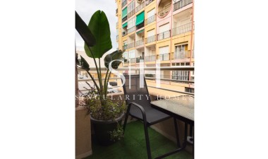 Reventa - Apartamento / piso - Torrevieja