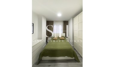 Reventa - Apartamento / piso - Torrevieja