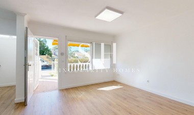 Återförsäljning - Lägenhet / lägenhet - Orihuela Costa - Villamartín