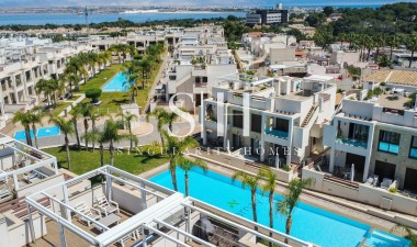 Odsprzedaż - Mieszkanie w bloku - Torrevieja - Los Balcones - Los Altos del Edén