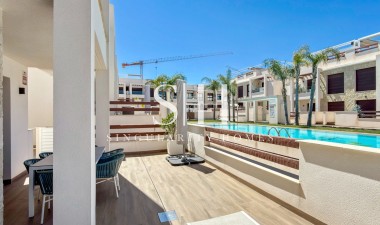 Odsprzedaż - Mieszkanie w bloku - Torrevieja - Los Balcones - Los Altos del Edén