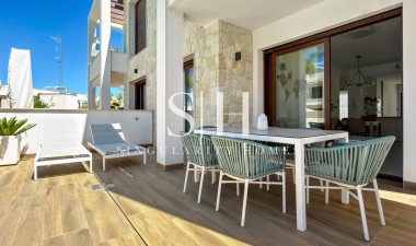 Odsprzedaż - Mieszkanie w bloku - Torrevieja - Los Balcones - Los Altos del Edén