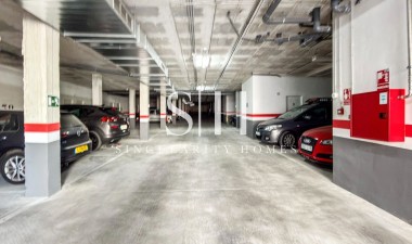 Odsprzedaż - Mieszkanie w bloku - Torrevieja - Los Balcones - Los Altos del Edén