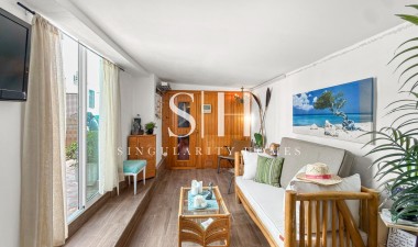Odsprzedaż - Villa - Ciudad Quesada