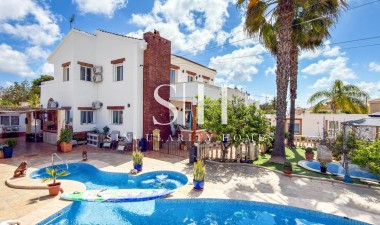 Odsprzedaż - Villa - Ciudad Quesada