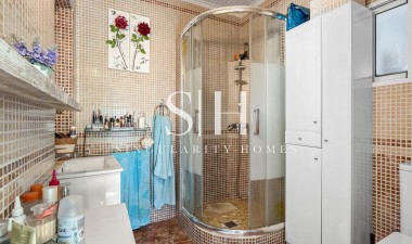 Odsprzedaż - Villa - Ciudad Quesada